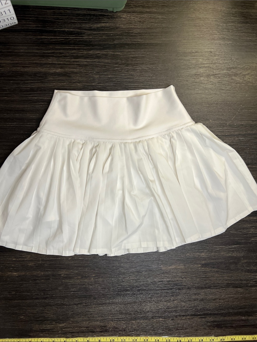 Alo Yoga White Tennis Skirt High Rise Pleated Athletic Skort